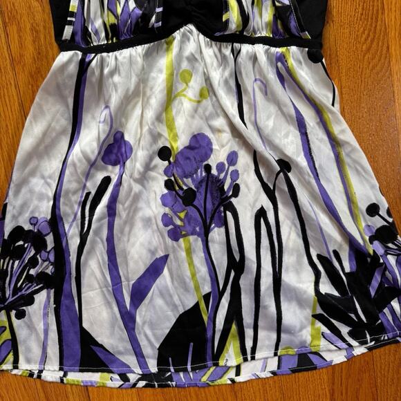 Vintage y2k 2000s satin Bebe halter top with tie neck and floral pattern - Picture 4 of 8